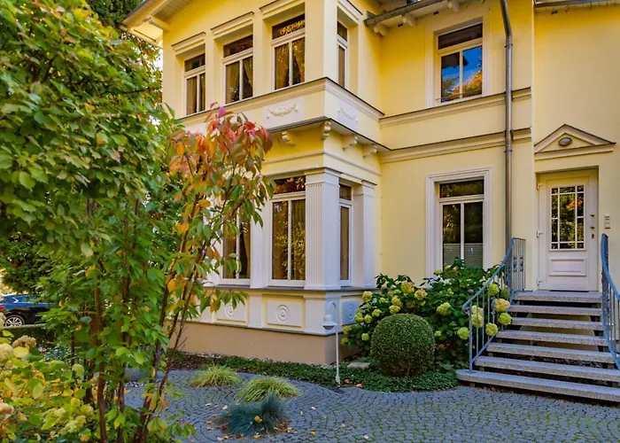 Wald-residenz Bansin 아파트 *